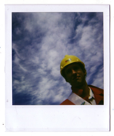 loading polaroid 017