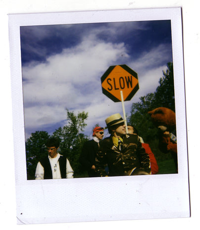 loading polaroid 029