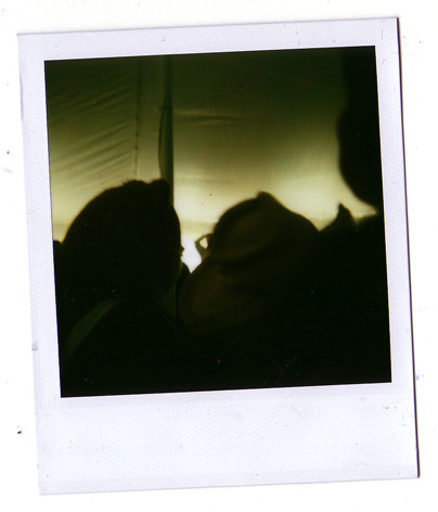 loading polaroid 042